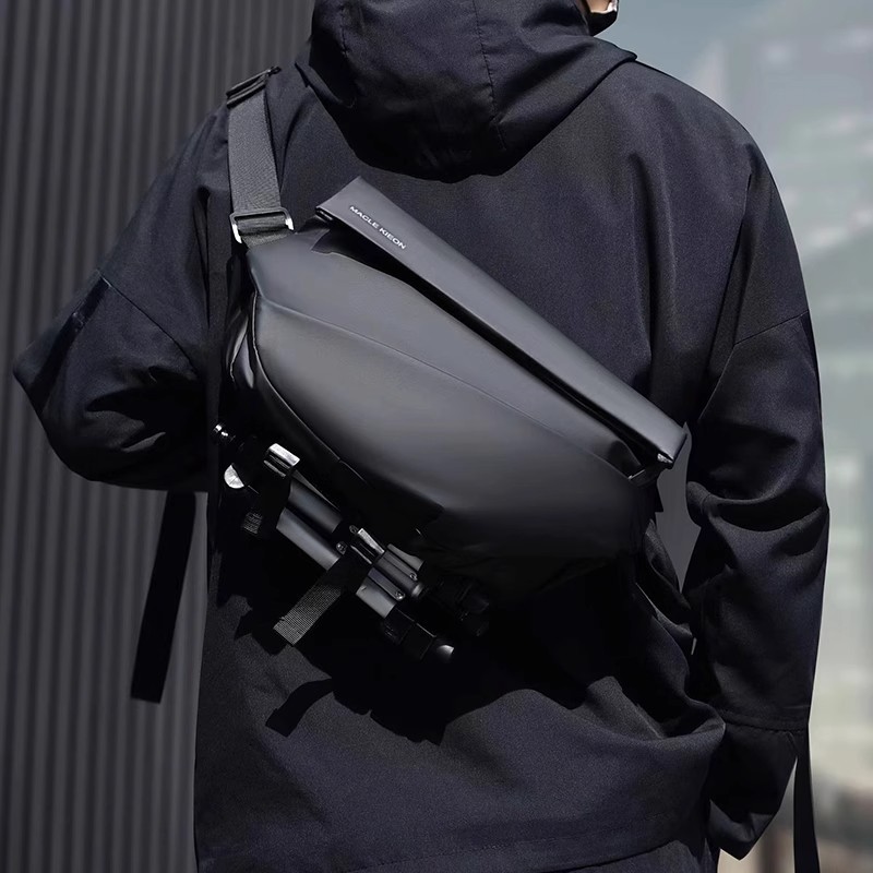 Trendy Men's Commuter Chest Ba – Waterproof Cycling Commute recenzja i cena
